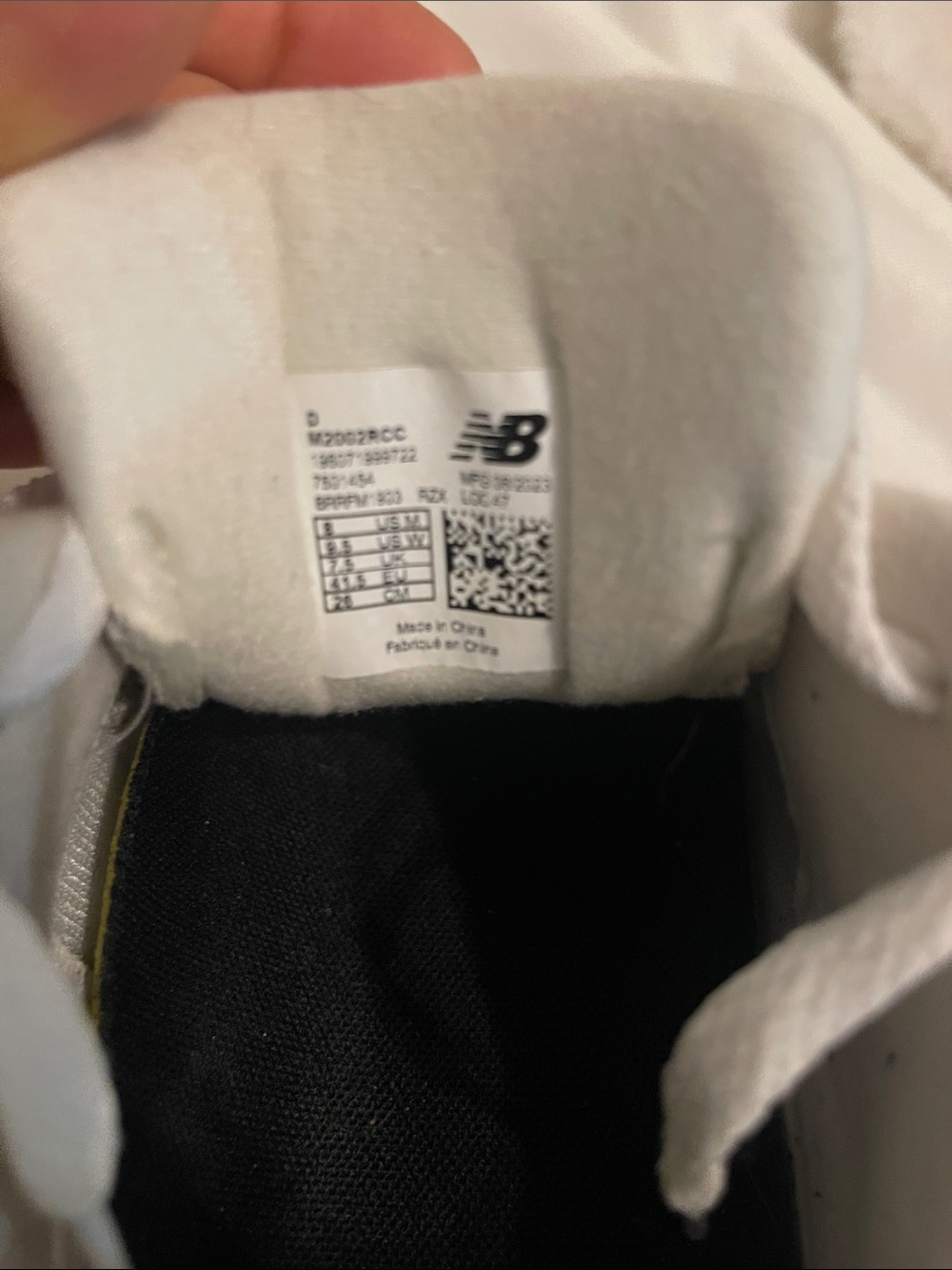 New Balance 2002R It does not have the original shoe insole M 8 W 9 1/2 - Picture 5 of 7